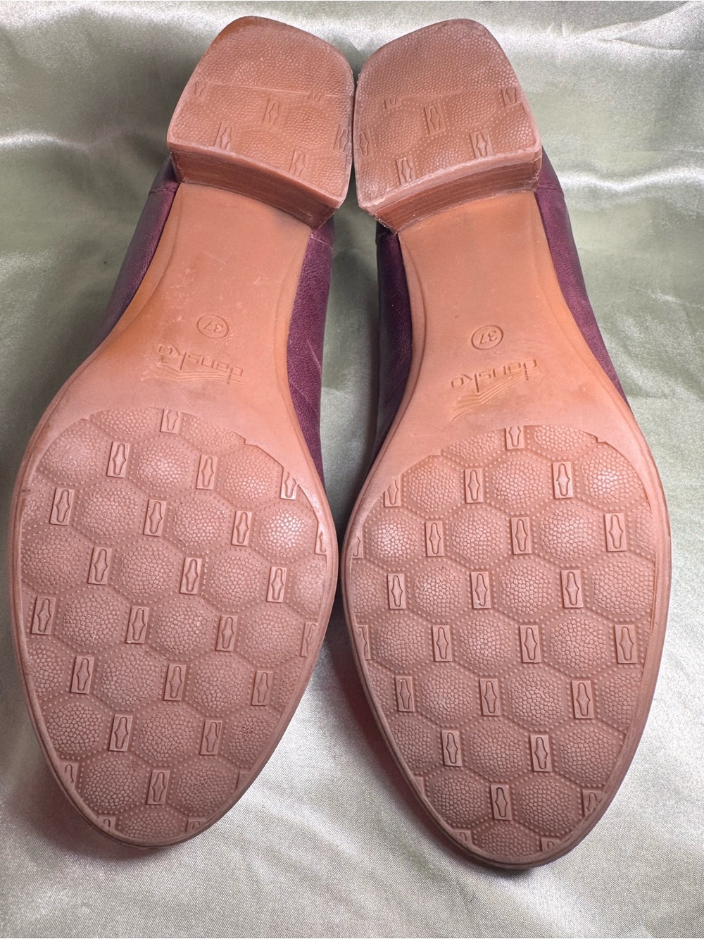 Dansko Preston Leather Chunky Block Heel Pumps Shoes Eggplant EU 37 US 6.5-7 - Picture 7 of 8